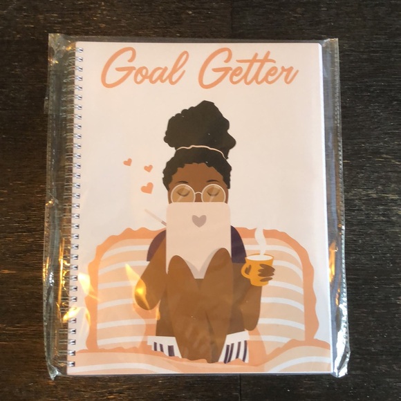 1 spiral note book, 2 folders, 2 small note pads - Picture 2 of 6